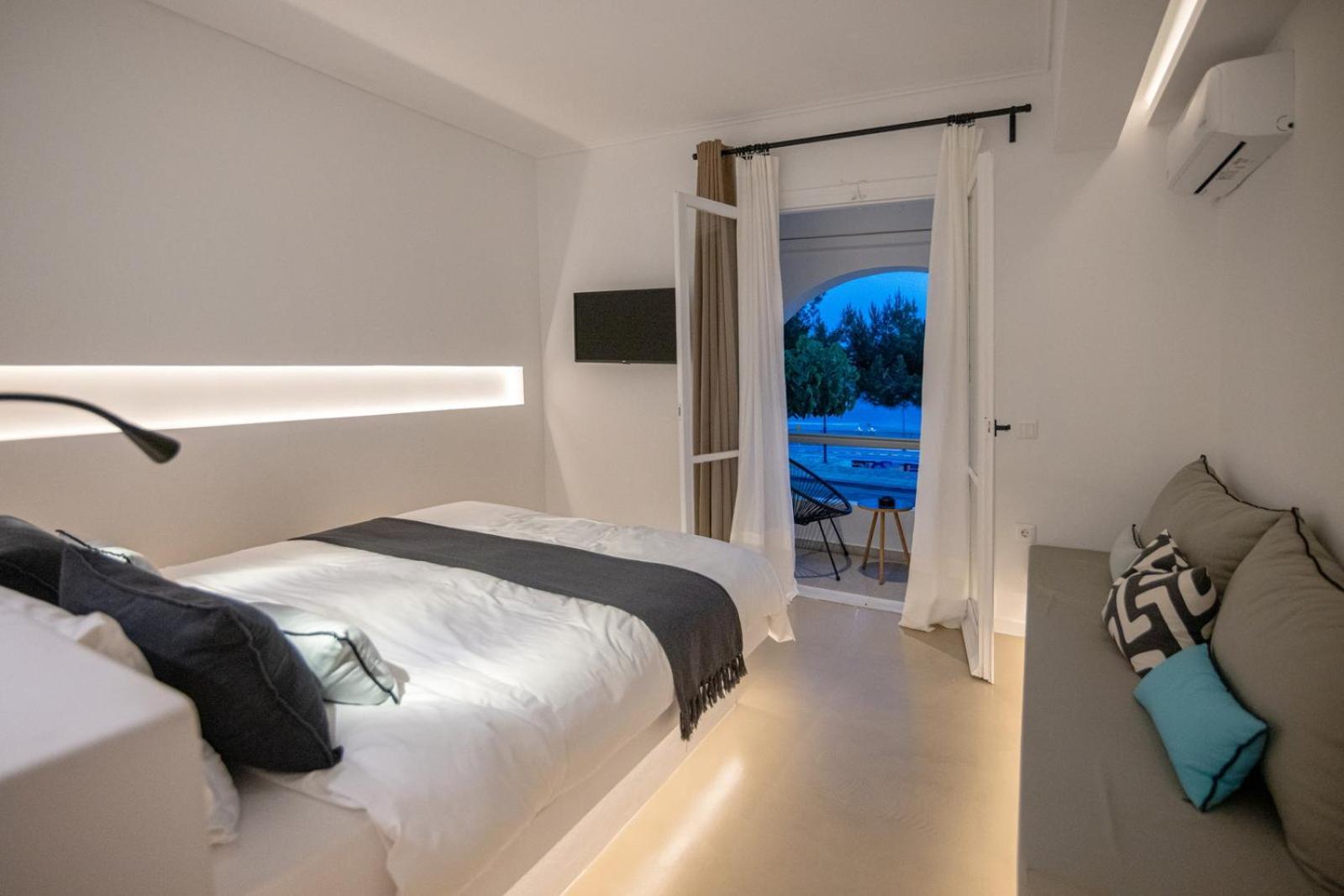 Seamento Suites Tinos Room photo